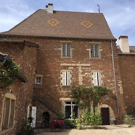Le Vieux Chateau Bed and Breakfast Leynes Εξωτερικό φωτογραφία